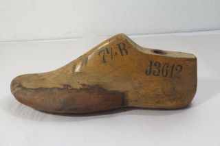 Vintage Wooden Shoe Form Mold Model J3612 Size 7 1/2b Cobbler Form
