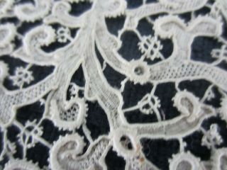 Antique cream lace ' shawl ' collar: hand made,  in 8