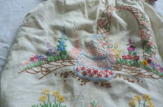 Georgeous Vintage Raised Embroidered Crinoline Lady Bag 5