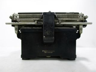Vintage Royal Typewriter Cast Iron Black Antique 17.  5 