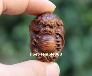 4 Cm Chinese Boxwood Handwork Carved Foo Dog Lion Play Ball Animal Beast Statue