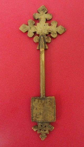 East African Tribal Art Ethiopian Coptic Solid Brass Engraved Blessing Cross Nr