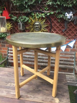 Large Antique Brass Tray Top Table With Folding Legs By Kinco England 23” Dia