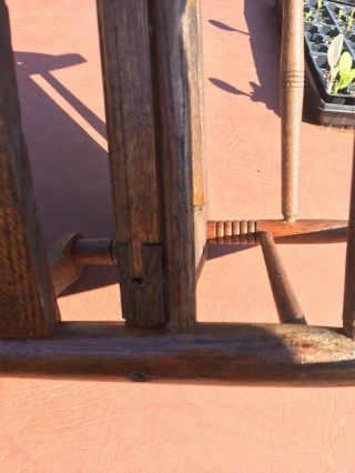 Vintage CHILD ' S Wood Wooden ROCKING CHAIR Oak Spindle Victorian 6