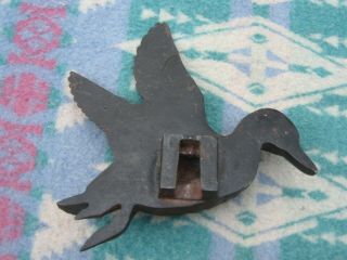 CAST IRON FIGURAL DUCK ANTIQUE VINTAGE ANDIRON FIRE DOG FLYING BIRD WATER FOWL 4