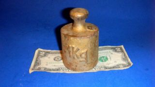 Antique 1kg Cast Iron Scale Weight - Good Paperweight