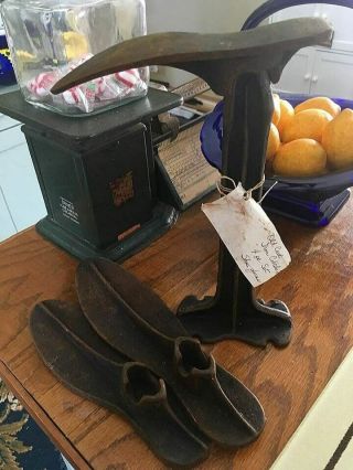 Vintage Antique Cobbler Shoemaker Shoe Form Cast Iron Four Piece Set