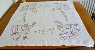 Vintage hand embroidered Irish linen Crinoline Lady tablecloth vgc 7