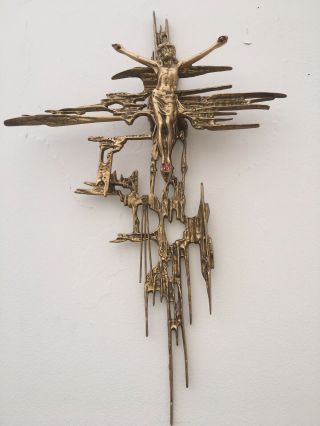 Brutalist Modernist Mid Century Brass Crucifix Jesus Symbolism Religion 21’ Dali 8