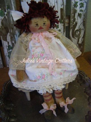 Primitive Raggedy Ann Doll,  Old Fabric,  Old Lace,  Photo,  Folk Art Raggedy Ann Doll