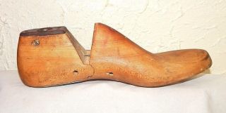 Vintage Wooden Shoe Last Form Mold Size 10D Endicott Johnson Shoe Company 3