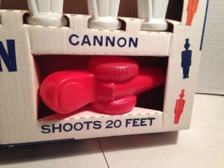 Vintage Toy Shoot ' em Down Soldier 16 Piece Set 853 Cannon HG Toys (m) 2
