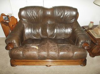 Vintage 1991 German Leather Couch,  Love Seat and Single Chair Solid Oak Frame 4