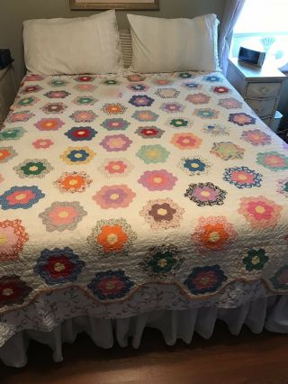 Antique 1920’s - 30’s Quilt Grandmother’s Flower Garden Sewn By Hand 76x65