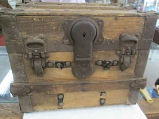 Antique Childs / Doll Trunk With Tray