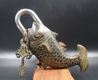Collectible Handmade Carving Statue Copper Bronze Modelling Fish Lock And Key