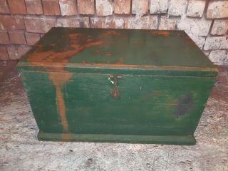 Vintage Industrial Wooden Green Storage Tool Chest Trunk Military Ammunition Box