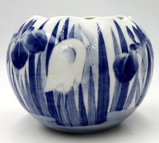 Antique Japanese Porcelain Arita Vase