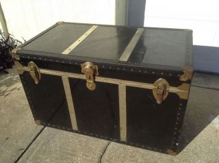 Large Shabby Vintage Antique Flat Top Steamer Trunk Table Storage 36x22x20
