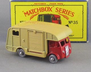Vintage 1960s Matchbox 35 Erf Horse Box & Boxed Beauty