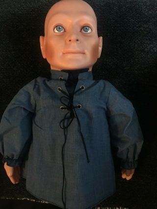 1975 Vintage Hugo Man Of A Thousand Faces