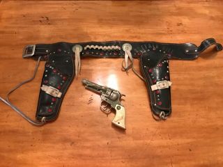 Vintage Texan Jr Cap Gun & Buffalo Bill Belt