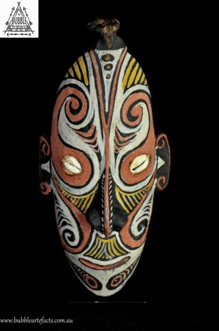 Fine Vintage Carved Amulet Spirit Mask,  Angoram,  Papua Guinea,  Png