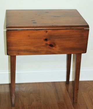 Rustic Early 20th Century Knotted Pine 2 Sided Drop Leaf Side Accent Table