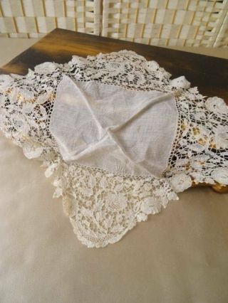 Antique Victorian Honiton Lace Handkerchief Deep Lace Border