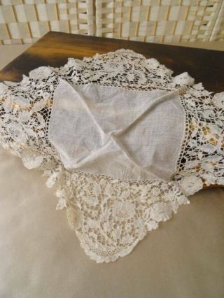 Antique Victorian Honiton Lace Handkerchief Deep Lace Border 8