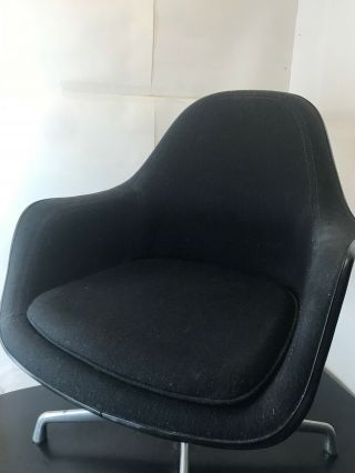 1x - - BLACK - HERMAN MILLER - EA178 - CHAIR - Eames Shell MCM 7