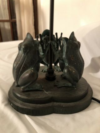 VINTAGE FREDERICK COOPER BRONZE TABLE LAMP Frog Statue With Shade 3
