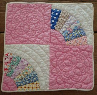 Well Quilted Vintage Pink Fan Table Or Doll Quilt Last One 11 1/2 "