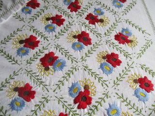 Vintage French Hand Embroidered V.  Large Tablecloth And Ten Matching Napkins.