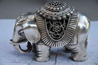 Chinese Old Copper Plating Silver Handwork Elephant Statue D02