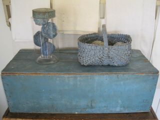 Old Primitive Orig.  Robins Egg Blue Paint Wood Divided Box With Lift Lid Aafa