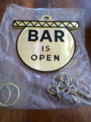 Vintage Spartus Bar is Open/Closed Backward Bartender electric wall clock 5
