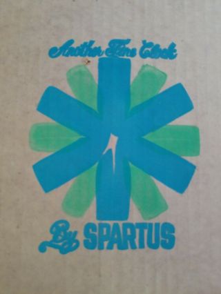 Vintage Spartus Bar is Open/Closed Backward Bartender electric wall clock 8