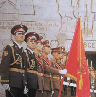 Russian Soviet Moscow Kremlin Honour Guard Officer parade uniform rare visor cap 7