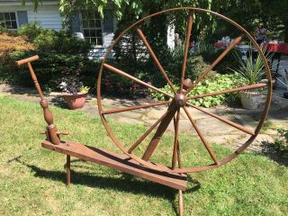 Large Handmade Antique Spinning Wheel 2