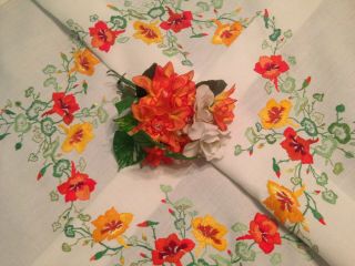 Vintage Hand Embroidered Linen Tablecloth Fabulous Nasturtium Flowers