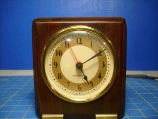 Vintage Art Deco Seth Thomas Electric Wood Body Mantle Clock Operates Fine