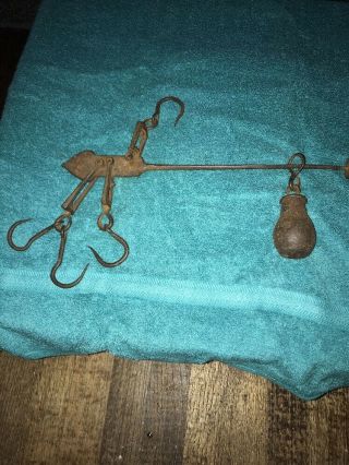 Vintage Cast Iron Hanging Scale Balance Beam Arm Hook Weight Primitive Farm Tool