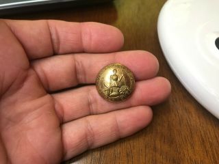 Non Dug Confederate Virginia State Seal Coat Button