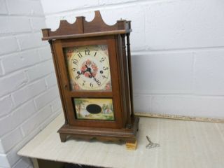 Vintage Mantel Clock Wind Up W Key