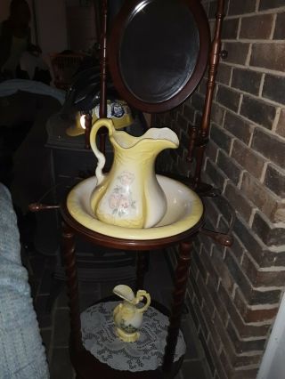 Antique Wooden Wash Basin Stand With Mirror.  Will Dismantle Or You Can Pickup