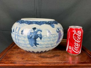 18th/19th C.  Chinese Blue And White Porcelain Big Brush Washer
