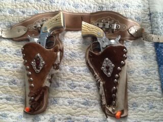 Nicolas stallion 38 western cap guns and leather holster set 1950s this is a toy 2