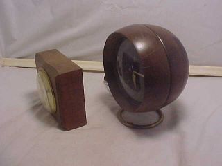 2 vintage wood case electric clocks Seth Thomas,  Chronopak 4