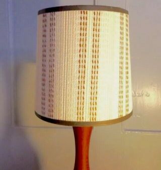 VINTAGE MID CENTURY RETRO TEAK TABLE LAMP WITH LAMPSHADE 3